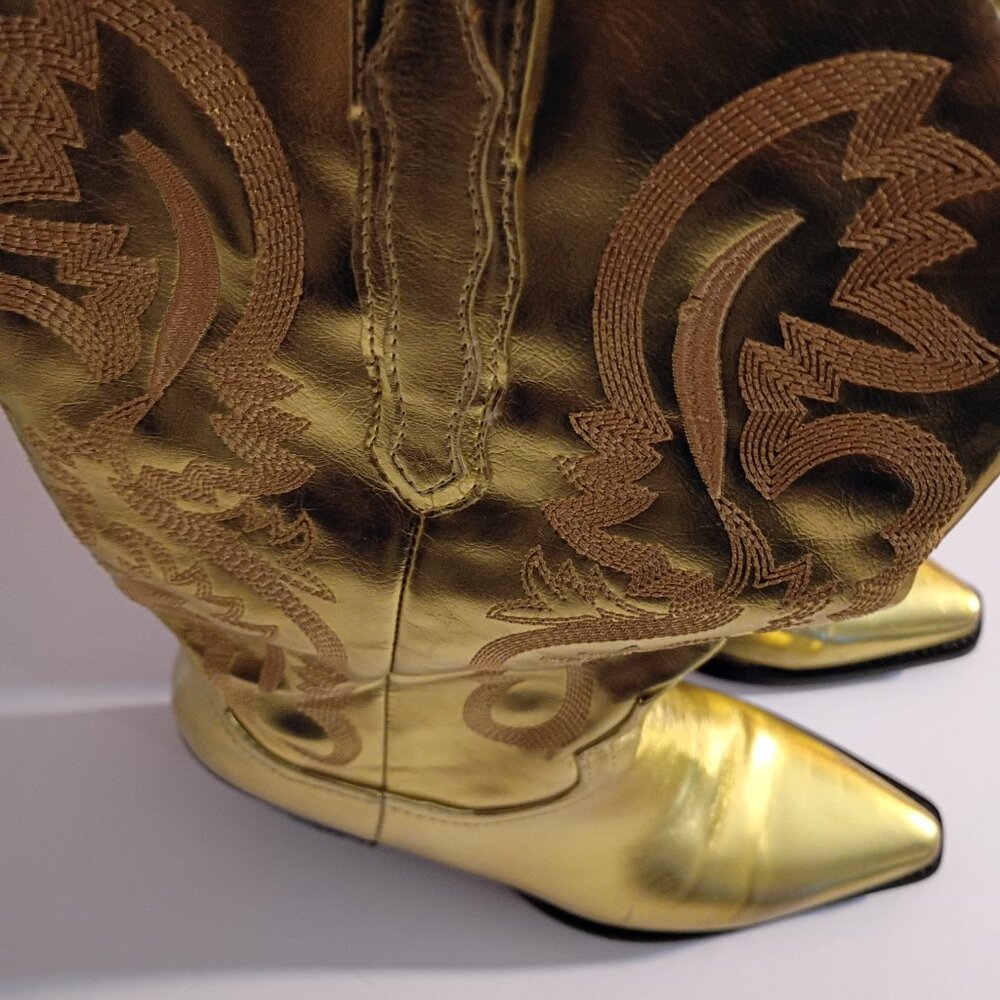Billini Gold (Citrus Metallic) Cowboy Boots size 8 Tall Shaft